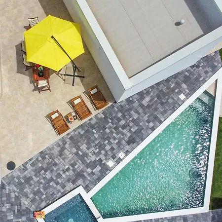 Beautiful Silente With Pool, Whirpool And Sa Villa *